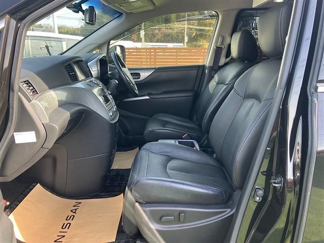 NISSAN ELGRAND 2017 Image 31