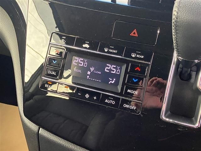 NISSAN ELGRAND  4WD 2021 Image 31