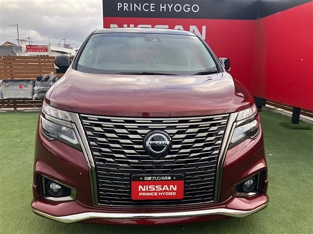 NISSAN ELGRAND  4WD 2021 Image 31