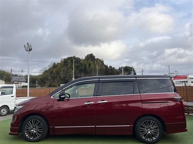 NISSAN ELGRAND  4WD 2021 Image 31