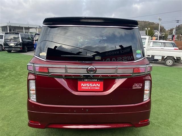 NISSAN ELGRAND  4WD 2021 Image 31