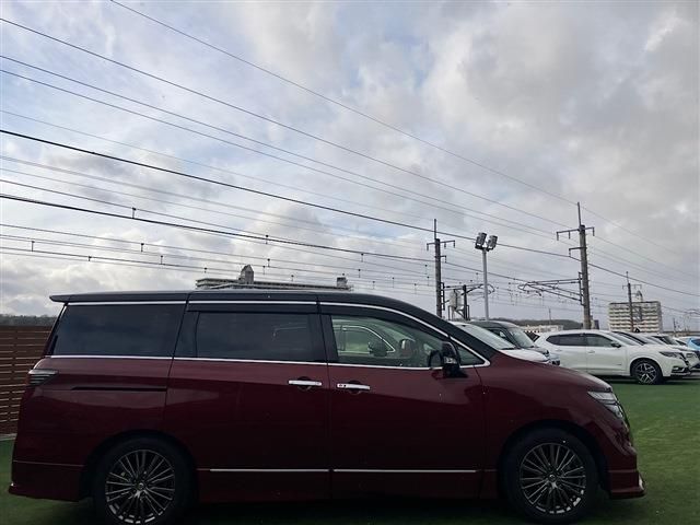 NISSAN ELGRAND  4WD 2021 Image 31