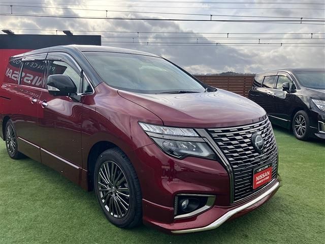 NISSAN ELGRAND  4WD 2021 Image 31