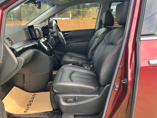 NISSAN ELGRAND  4WD 2021 Image 31