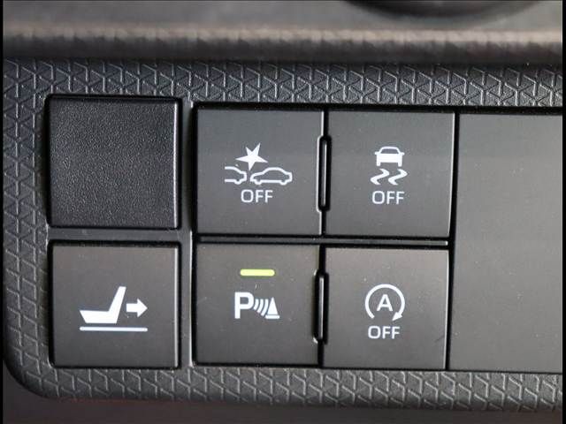 DAIHATSU TANTO CUSTOM 2022 Image 31