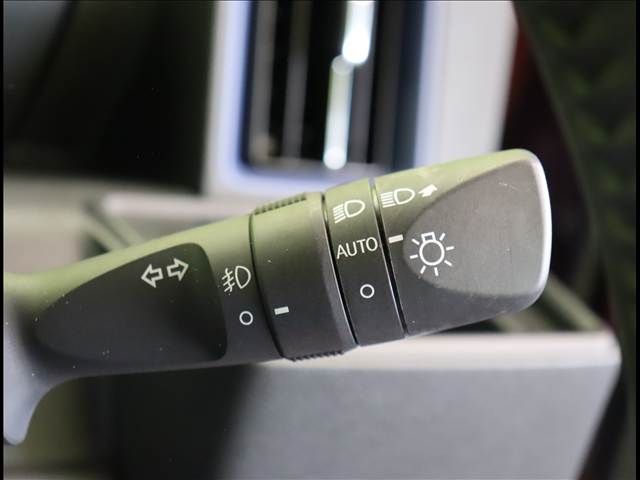 DAIHATSU TANTO CUSTOM 2022 Image 31