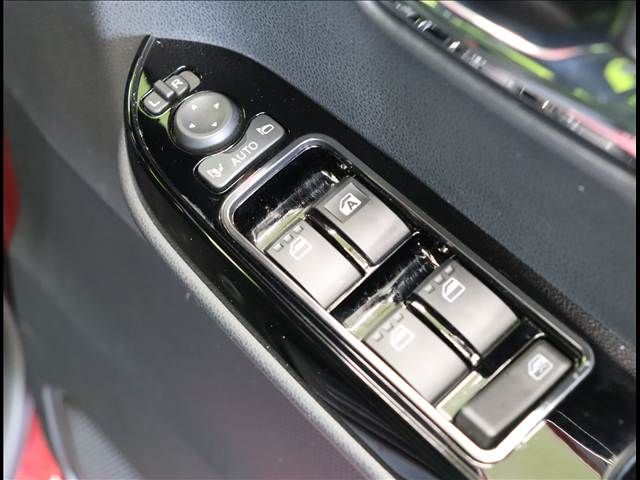 DAIHATSU TANTO CUSTOM 2022 Image 31