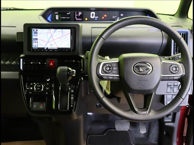 DAIHATSU TANTO CUSTOM 2022 Image 31