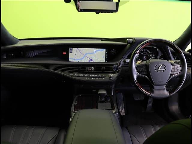 TOYOTA LEXUS LS500H 4WD 2017 Image 31