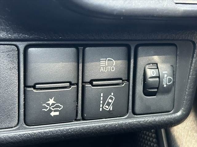 TOYOTA COROLLA FIELDER 2015 Image 31