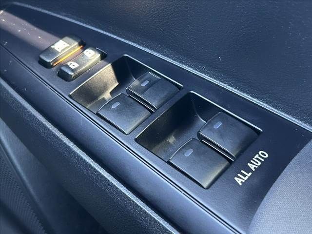 TOYOTA COROLLA FIELDER 2015 Image 31