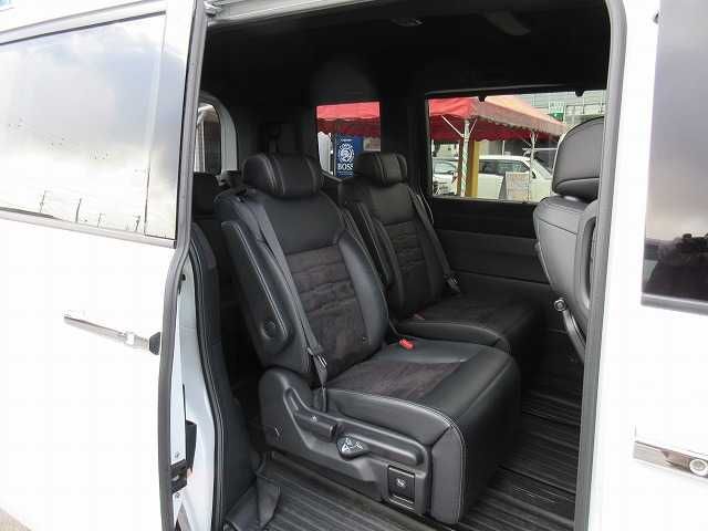 HONDA STEPWAGON E:HEV SPAD 2023 Image 31