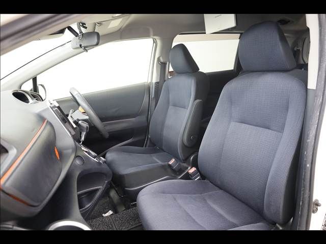 TOYOTA SIENTA HYBRID 2016 Image 31