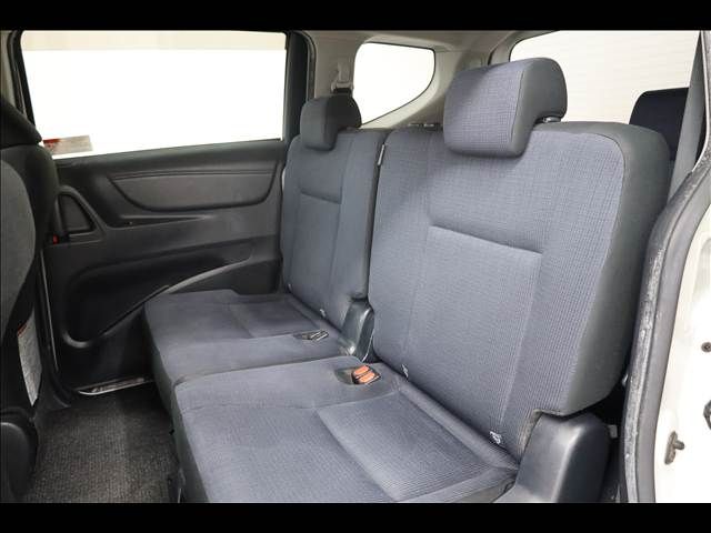 TOYOTA SIENTA HYBRID 2016 Image 31