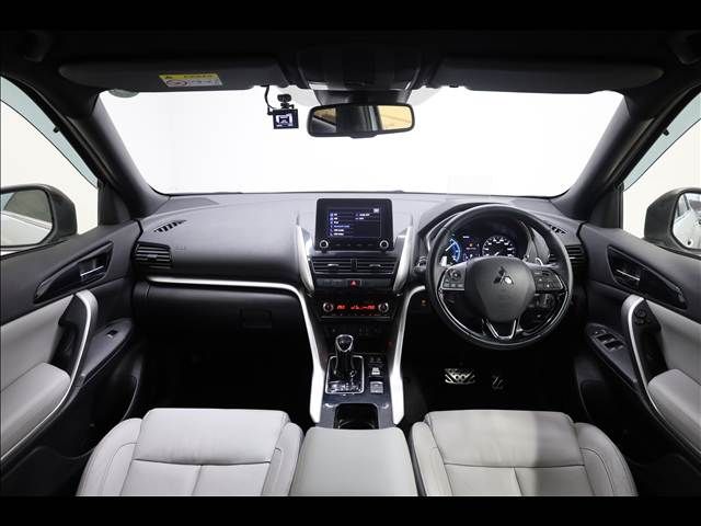 MITSUBISHI ECLIPSE CROSS PHEV 2020 Image 31