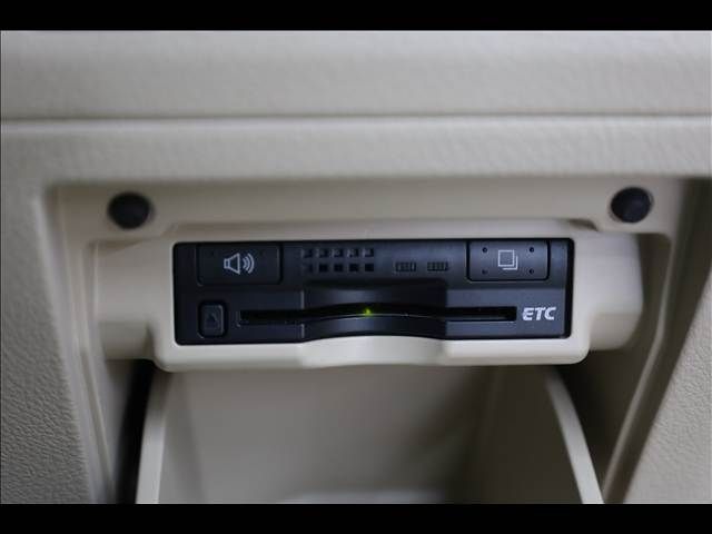 TOYOTA ALPHARD 2009 Image 31