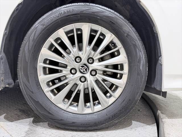 TOYOTA ALPHARD HYBRID 4WD 2019 Image 31