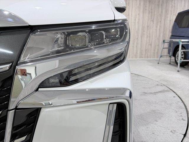 TOYOTA ALPHARD HYBRID 4WD 2019 Image 31