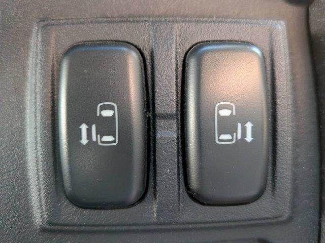 MITSUBISHI DELICA D:5 4WD 2011 Image 31