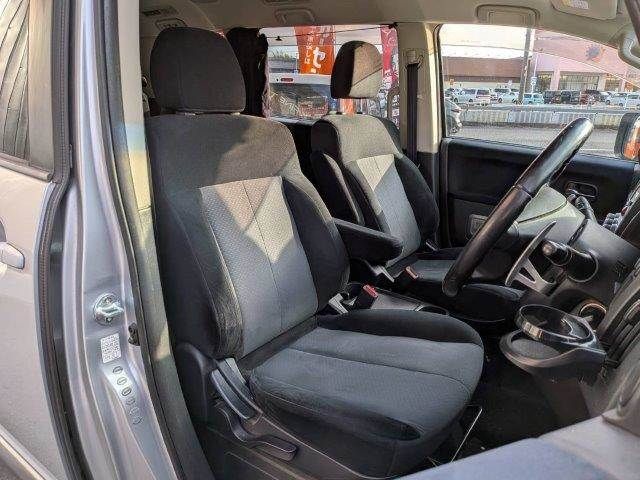 MITSUBISHI DELICA D:5 4WD 2011 Image 31