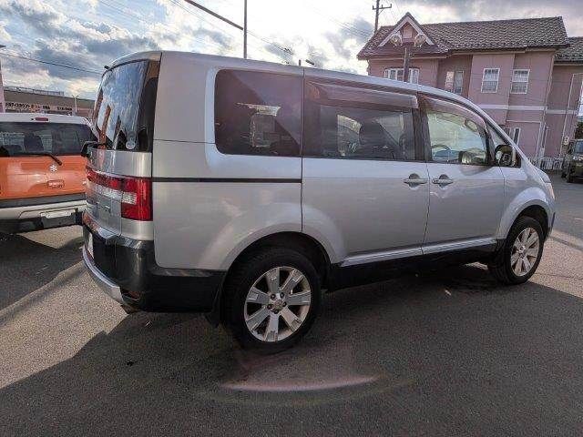 MITSUBISHI DELICA D:5 4WD 2011 Image 31