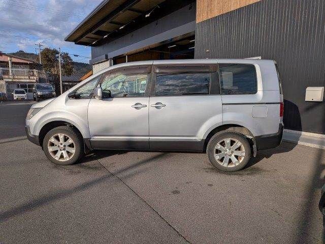 MITSUBISHI DELICA D:5 4WD 2011 Image 31