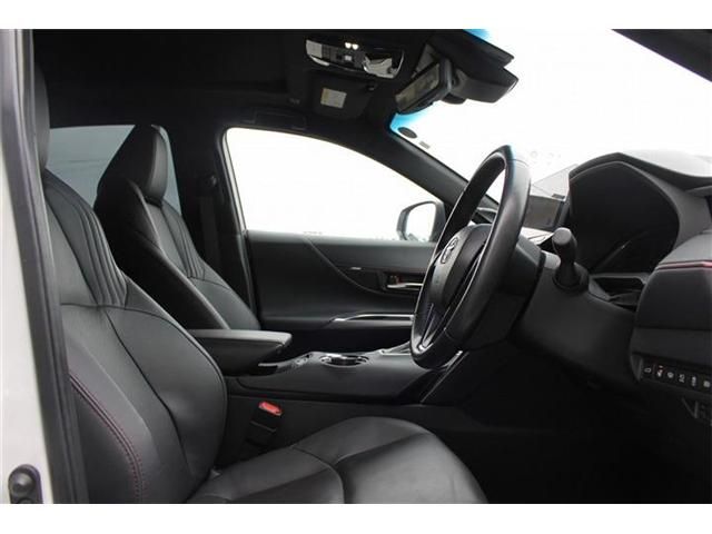 TOYOTA HARRIER PHEV 2022 Image 31