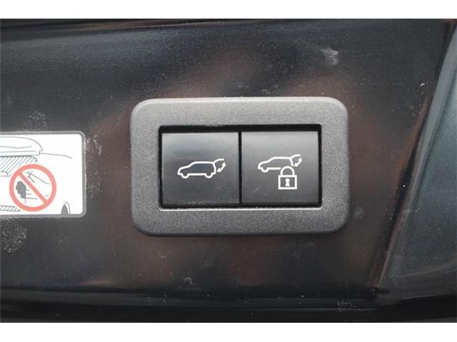 TOYOTA PRIUS 4WD 2023 Image 31