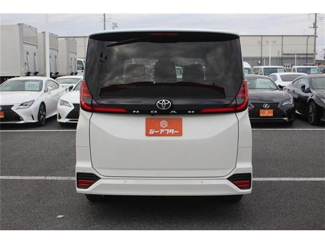 TOYOTA NOAH 4WD 2023 Image 31