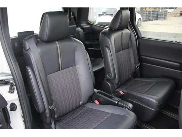 TOYOTA NOAH 4WD 2023 Image 31