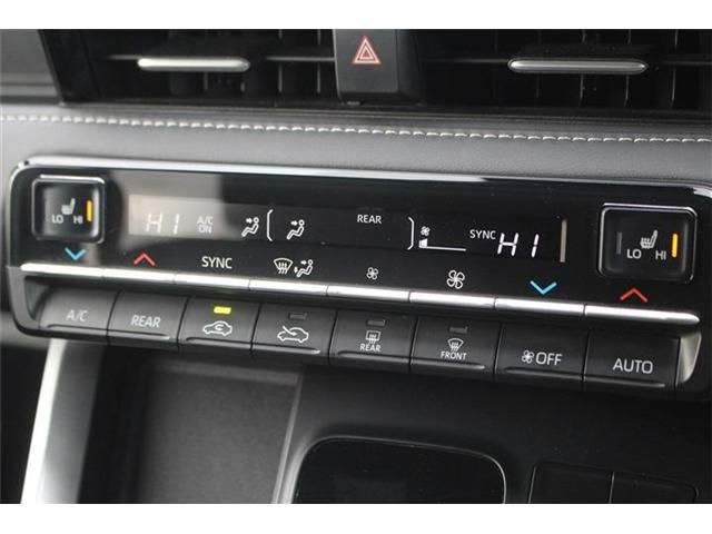 TOYOTA NOAH 4WD 2023 Image 31