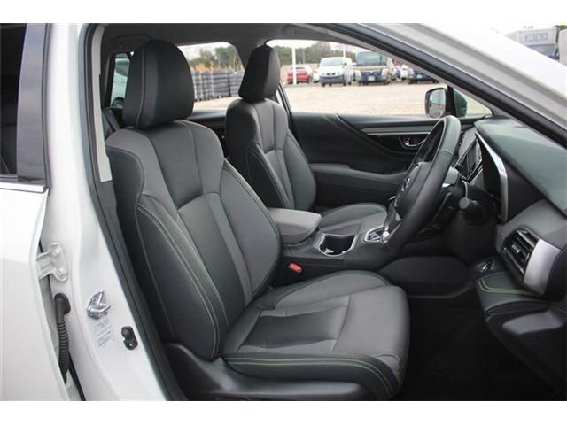 SUBARU LEGACY OUTBACK 2023 Image 31