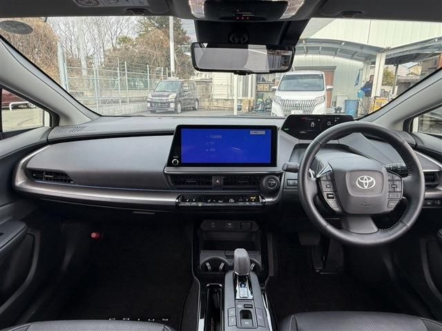 TOYOTA PRIUS 4WD 2023 Image 31