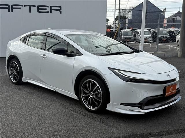TOYOTA PRIUS 4WD 2023 Image 31
