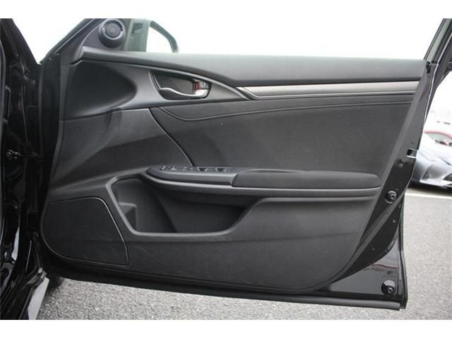 HONDA CIVIC HATCHBACK 2018 Image 31