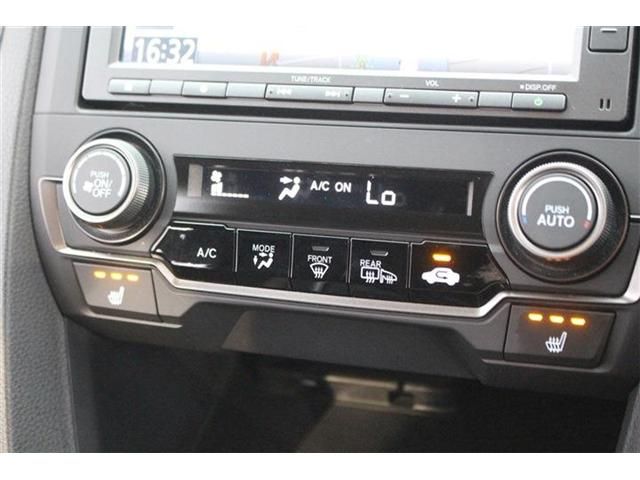 HONDA CIVIC HATCHBACK 2018 Image 31