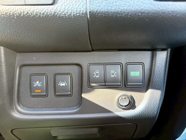 NISSAN SERENA  S-HYBRID 2014 Image 31