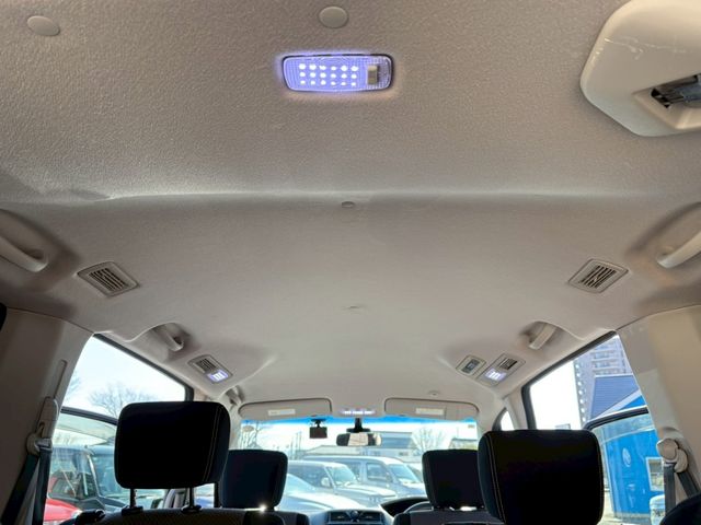 NISSAN SERENA  S-HYBRID 2014 Image 31