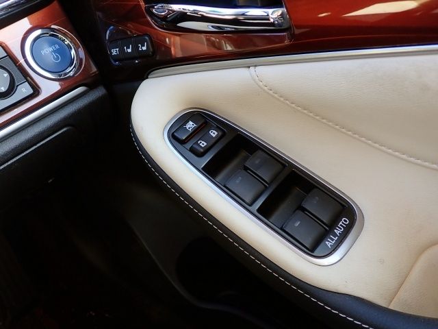 TOYOTA CROWN SEDAN HYBRID 2013 Image 31