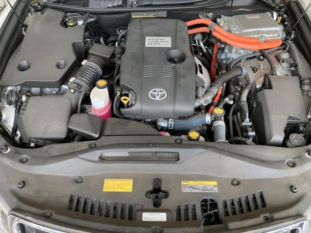 TOYOTA CROWN SEDAN HYBRID 2013 Image 31