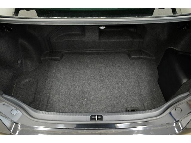 TOYOTA CAMRY HYBRID 2013 Image 31