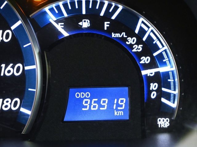 TOYOTA CAMRY HYBRID 2013 Image 31