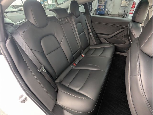 TESLA MODEL 3 2020 Image 31