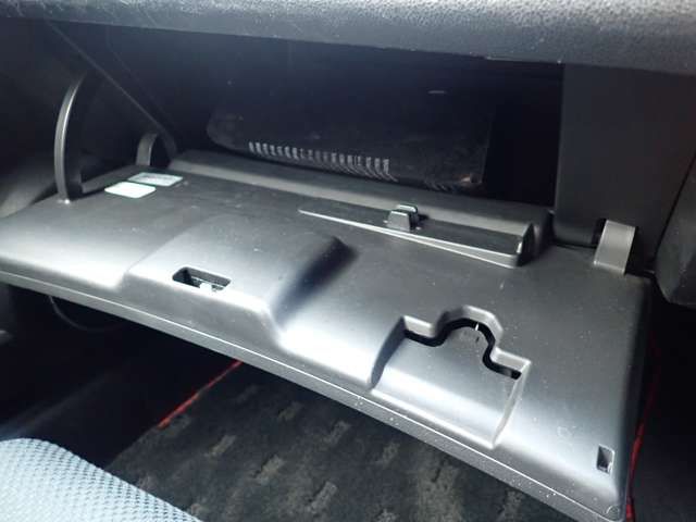 HONDA CR-Z 2012 Image 31