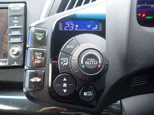 HONDA CR-Z 2012 Image 31