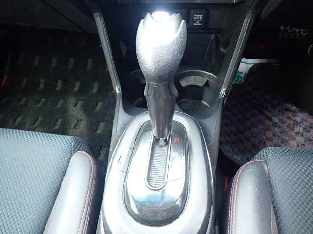 HONDA CR-Z 2012 Image 31