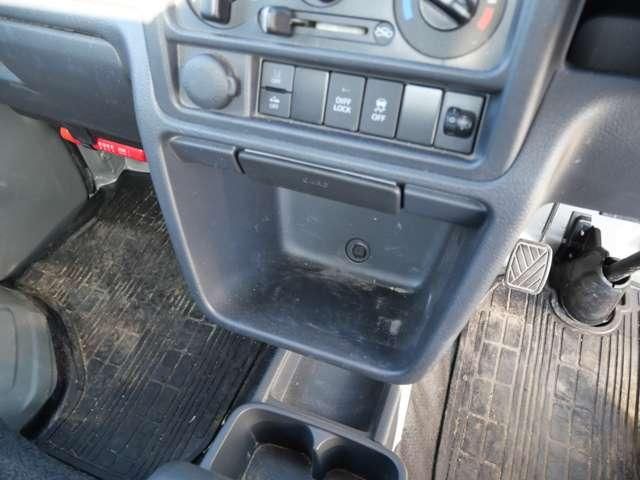 SUZUKI CARRY TRUCK 4WD 2024 Image 31