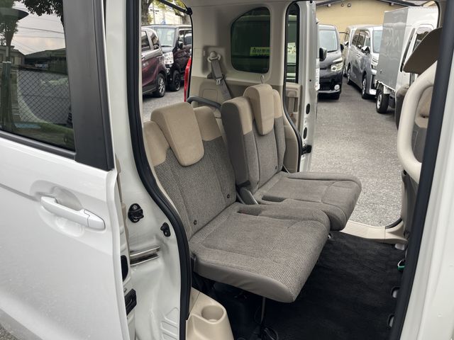 HONDA N BOX 2020 Image 31