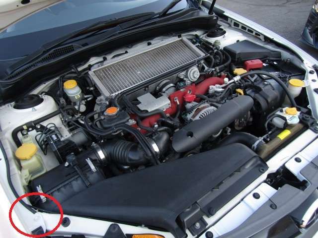 SUBARU IMPREZA WRX 5DOOR 2011 Image 31