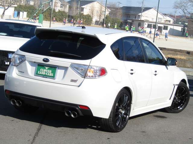 SUBARU IMPREZA WRX 5DOOR 2011 Image 31